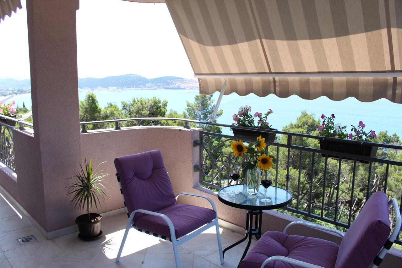 Vila Pogled Bar Buitenkant foto